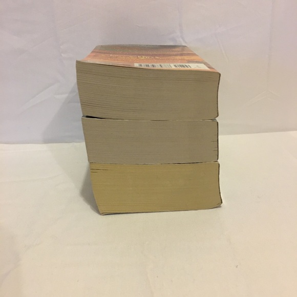 Michelle West paperbacks The Sun Soward series 4-6 - Picture 5 of 5